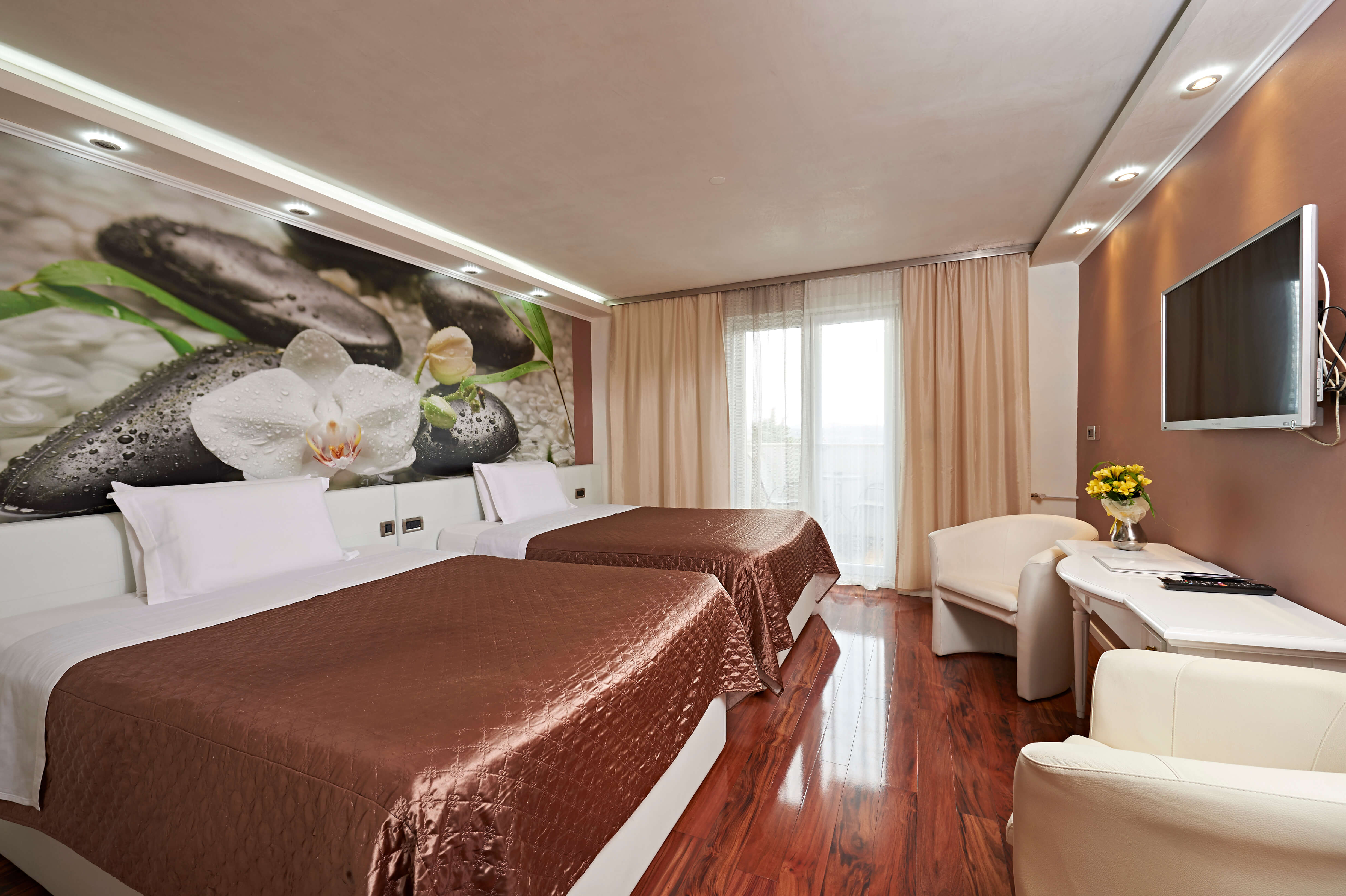 Hotel Tomi sobe 2015 11