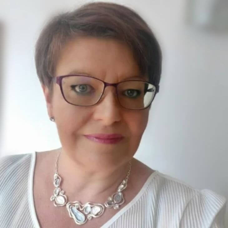 Adma - Špela Munih Stanič